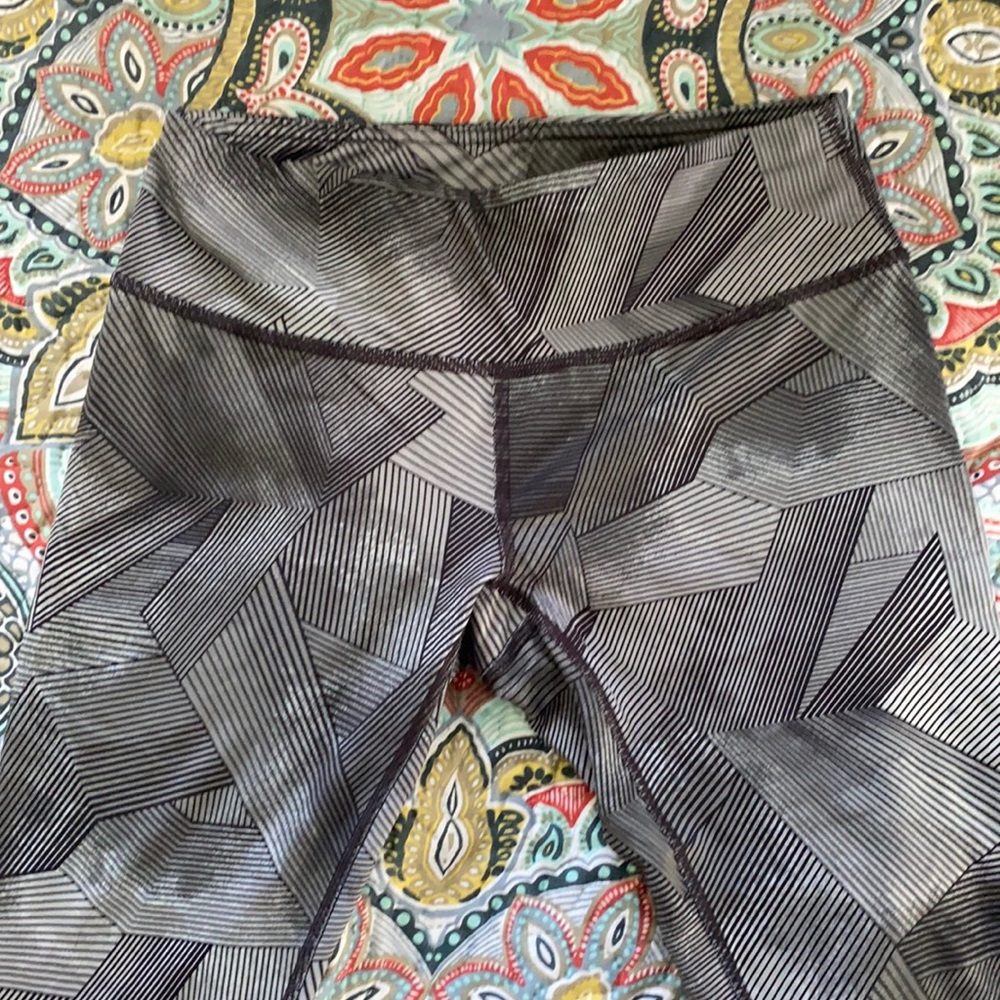 Reebok capri style leggings